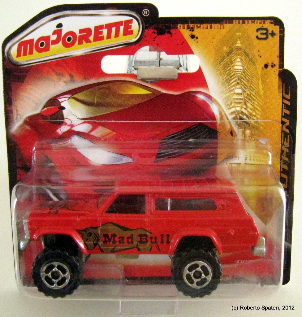 Majorette Jeep Cherokee Chief (n.236)